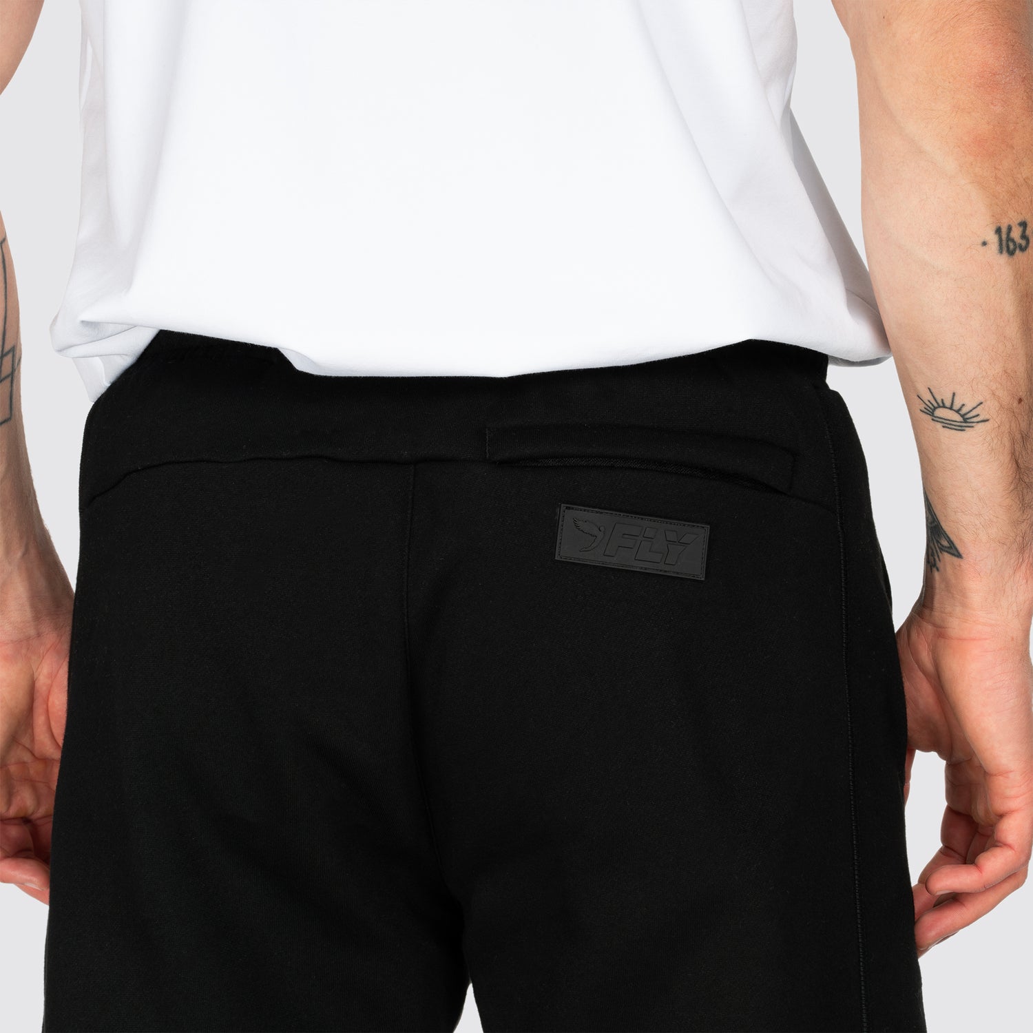 Undisputed Relaxed Fit Joggers (8441215221989)